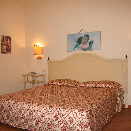 Hotel Santa Lucia Le Sabbie D'Oro Cefalu Exterior photo