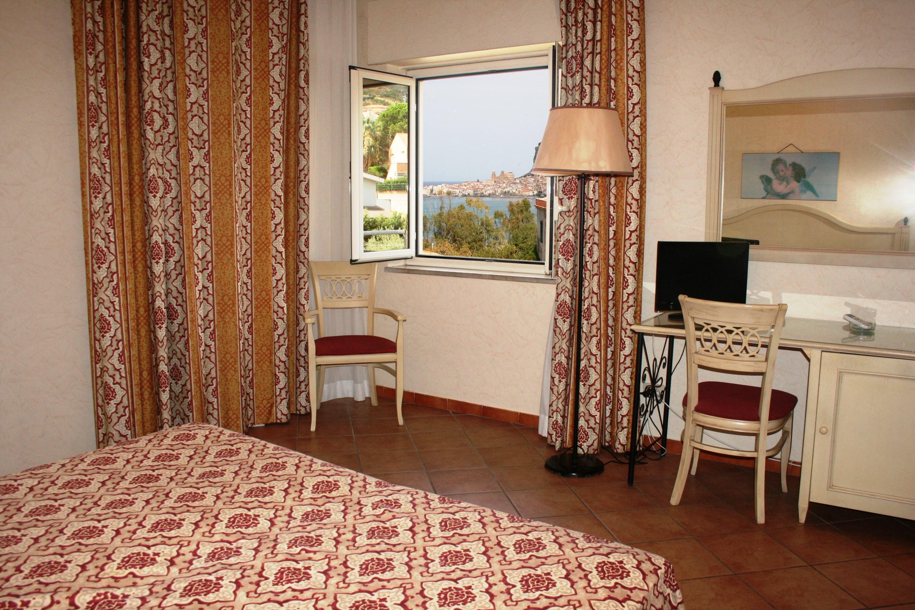 Hotel Santa Lucia Le Sabbie D'Oro Cefalu Exterior photo