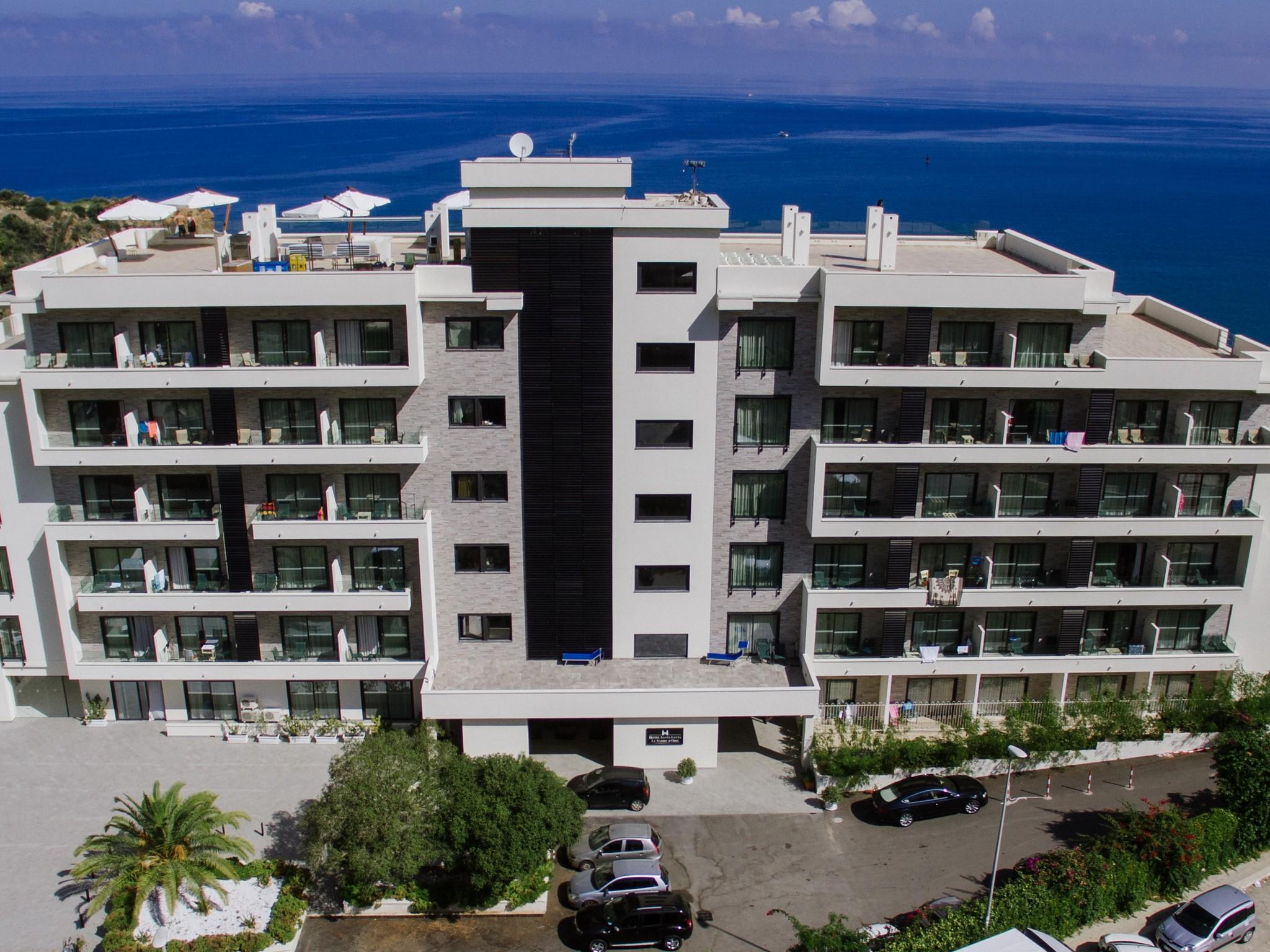 Hotel Santa Lucia Le Sabbie D'Oro Cefalu Exterior photo